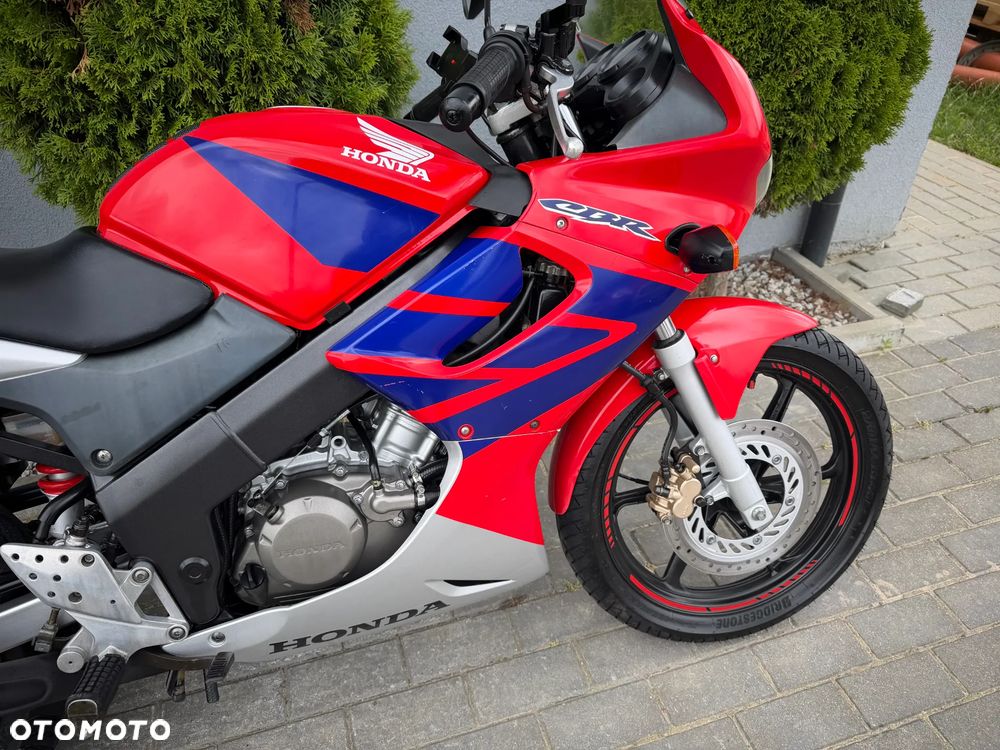 Honda CBR - 15