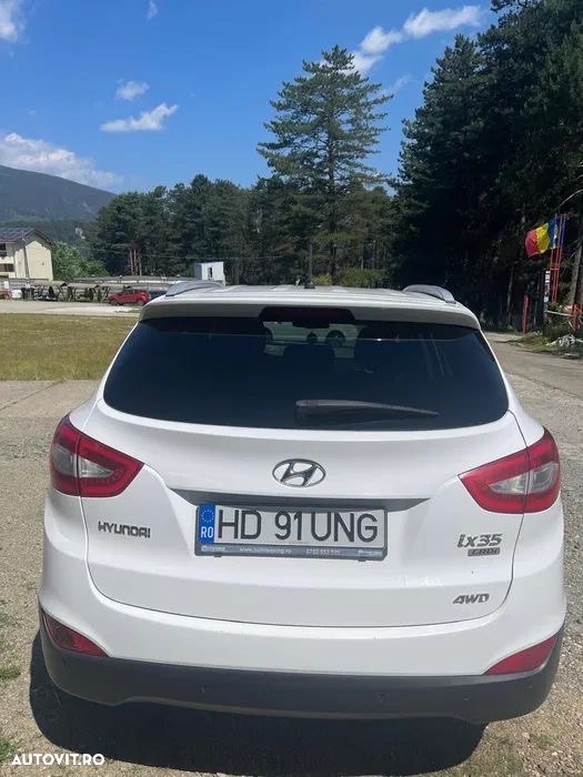 Hyundai ix35 2.0 CRDI 4WD Premium - 6