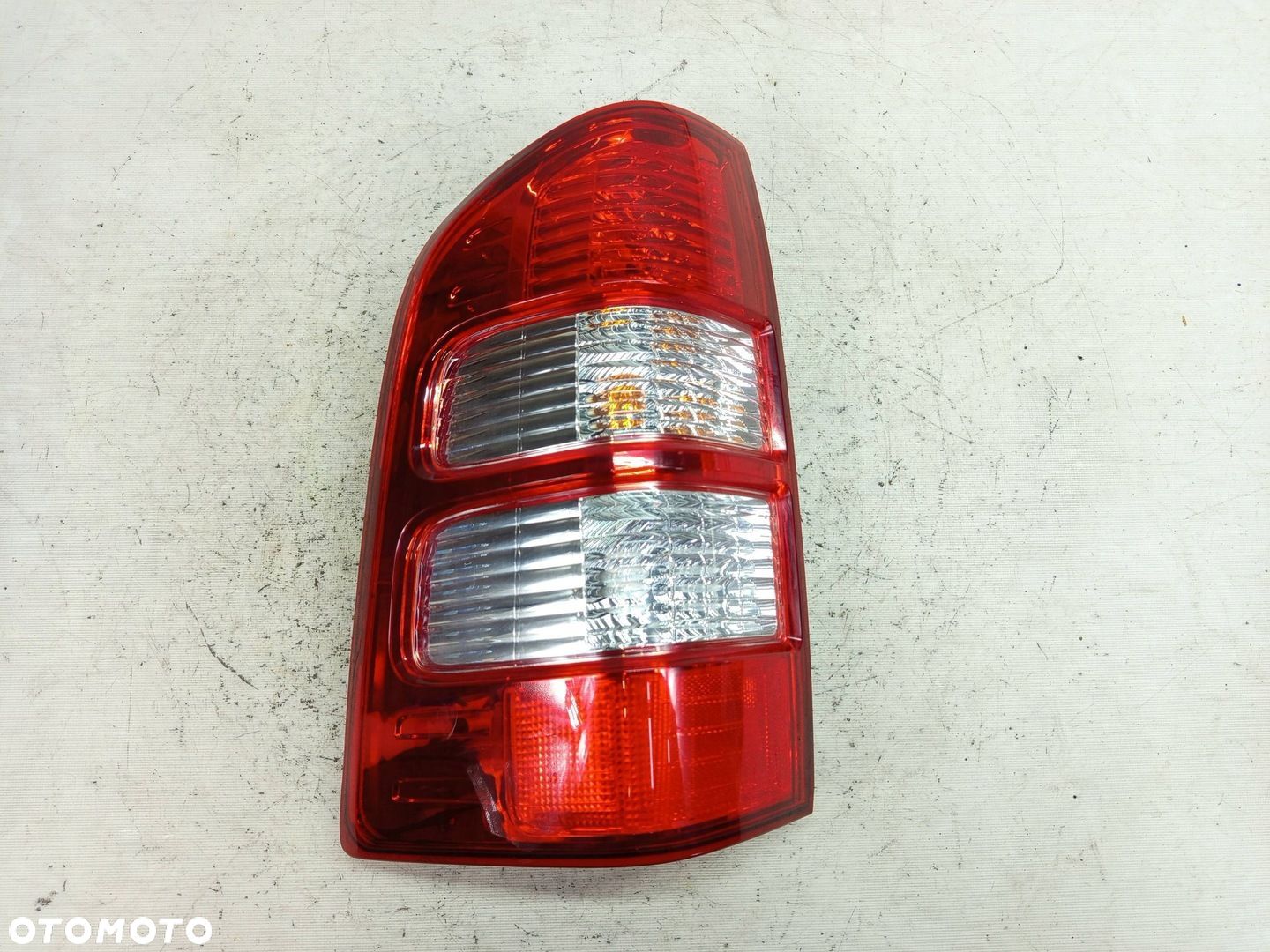 LAMPA LEWY TYŁ LEWA TYLNA FORD RANGER 06-10 - 1