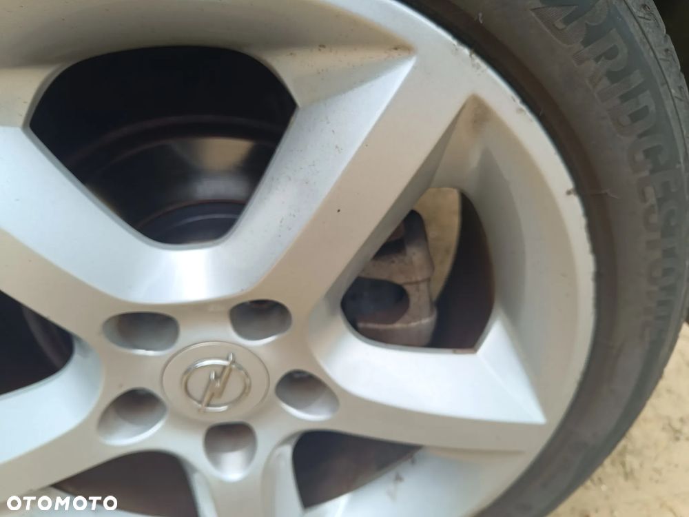 Opel Corsa ver-1-6-turbo-gsi - 16