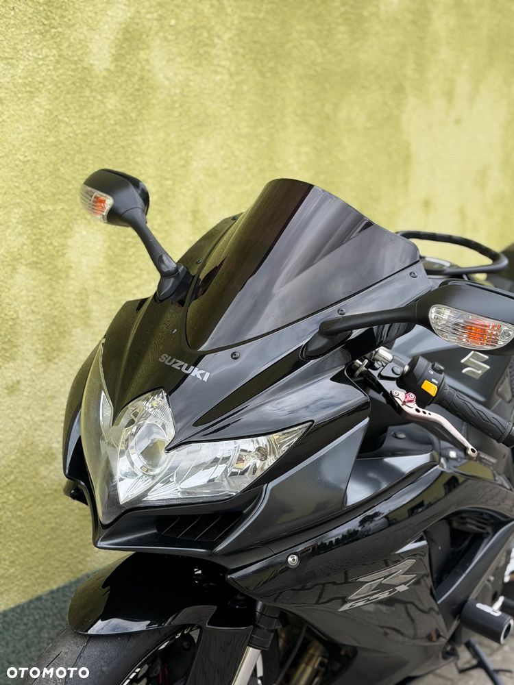 Suzuki GSX-R - 28