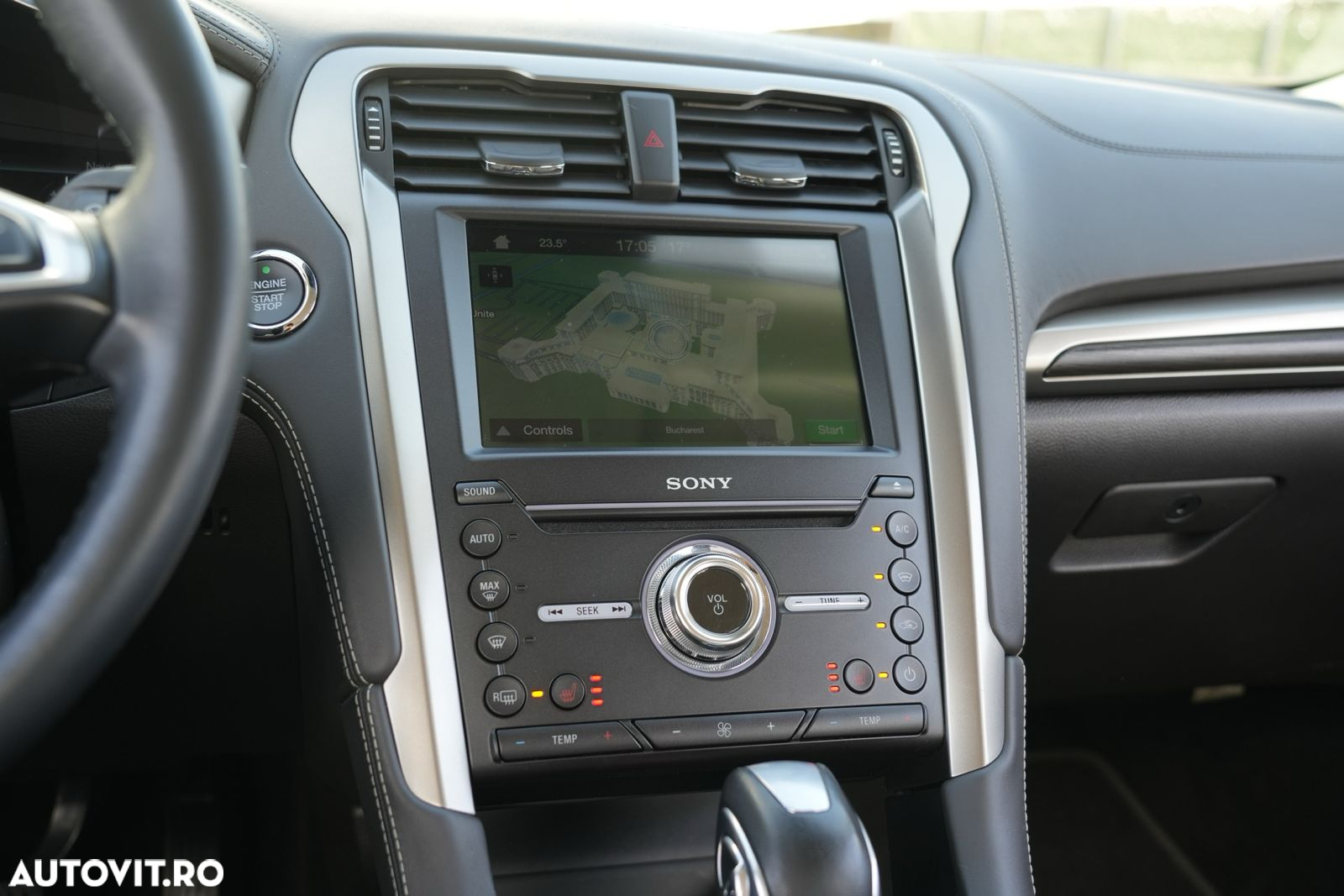 Ford Mondeo 2.0 HEV Vignale - 16