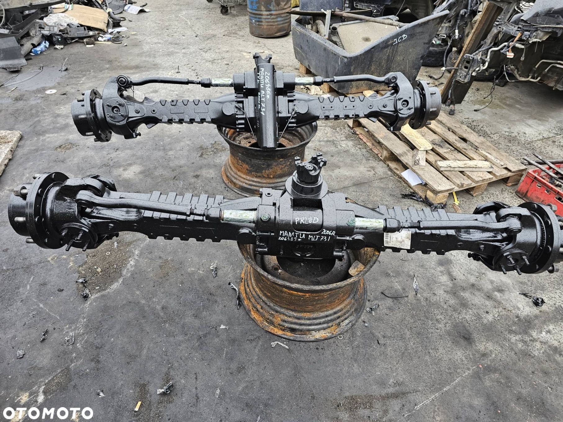 MOST PRZEDNI MANITOU MLT 731 - 1