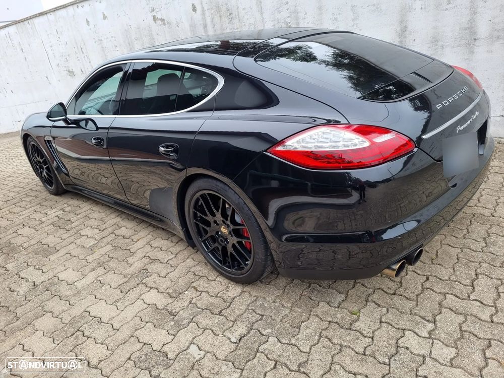 Porsche Panamera Turbo S PDK - 3