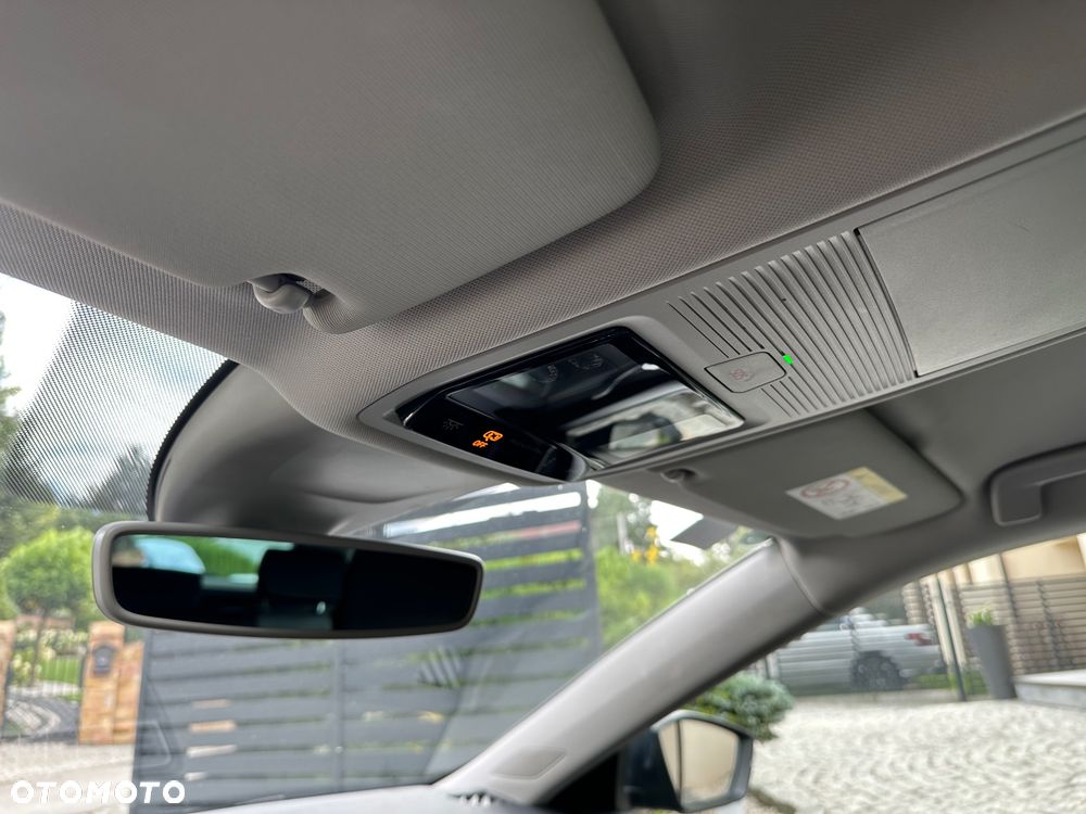 Skoda Octavia 2.0 TDI DSG Premium Edition - 15