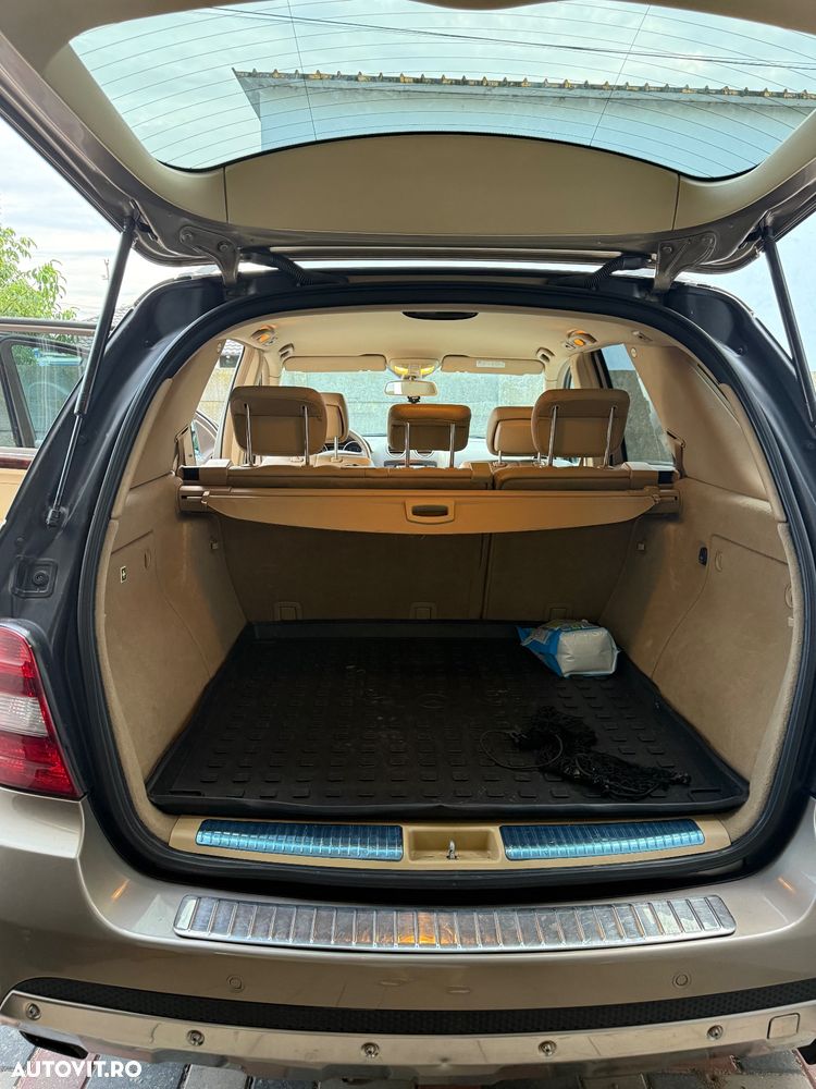 Mercedes-Benz ML 320 CDI Aut - 9