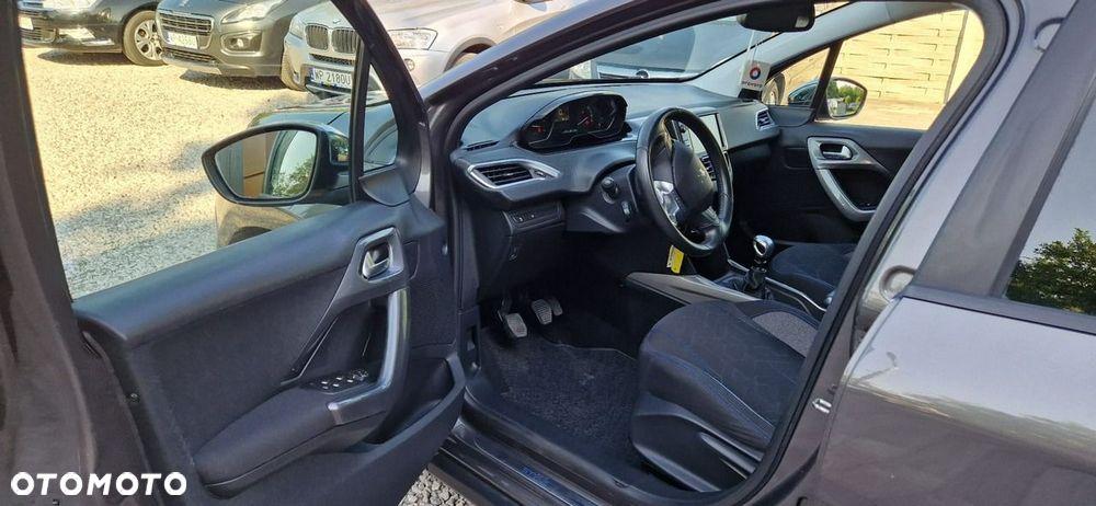 Peugeot 2008 - 16