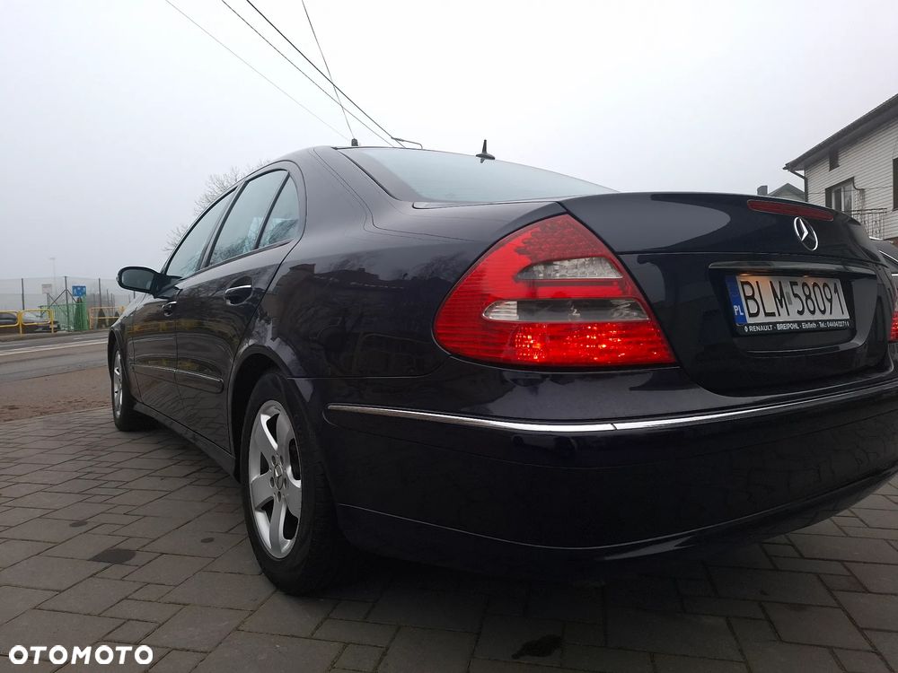Mercedes-Benz Klasa E - 28