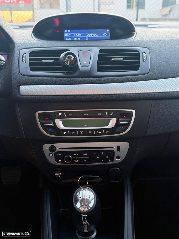 Renault Mégane Sport Tourer - 12