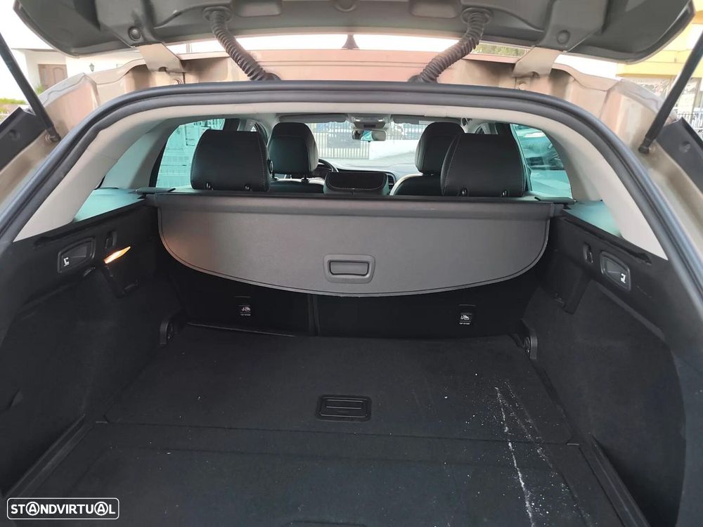 Renault Mégane Sport Tourer 1.5 dCi Intens - 15