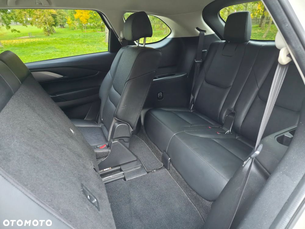 Mazda CX-9 - 12