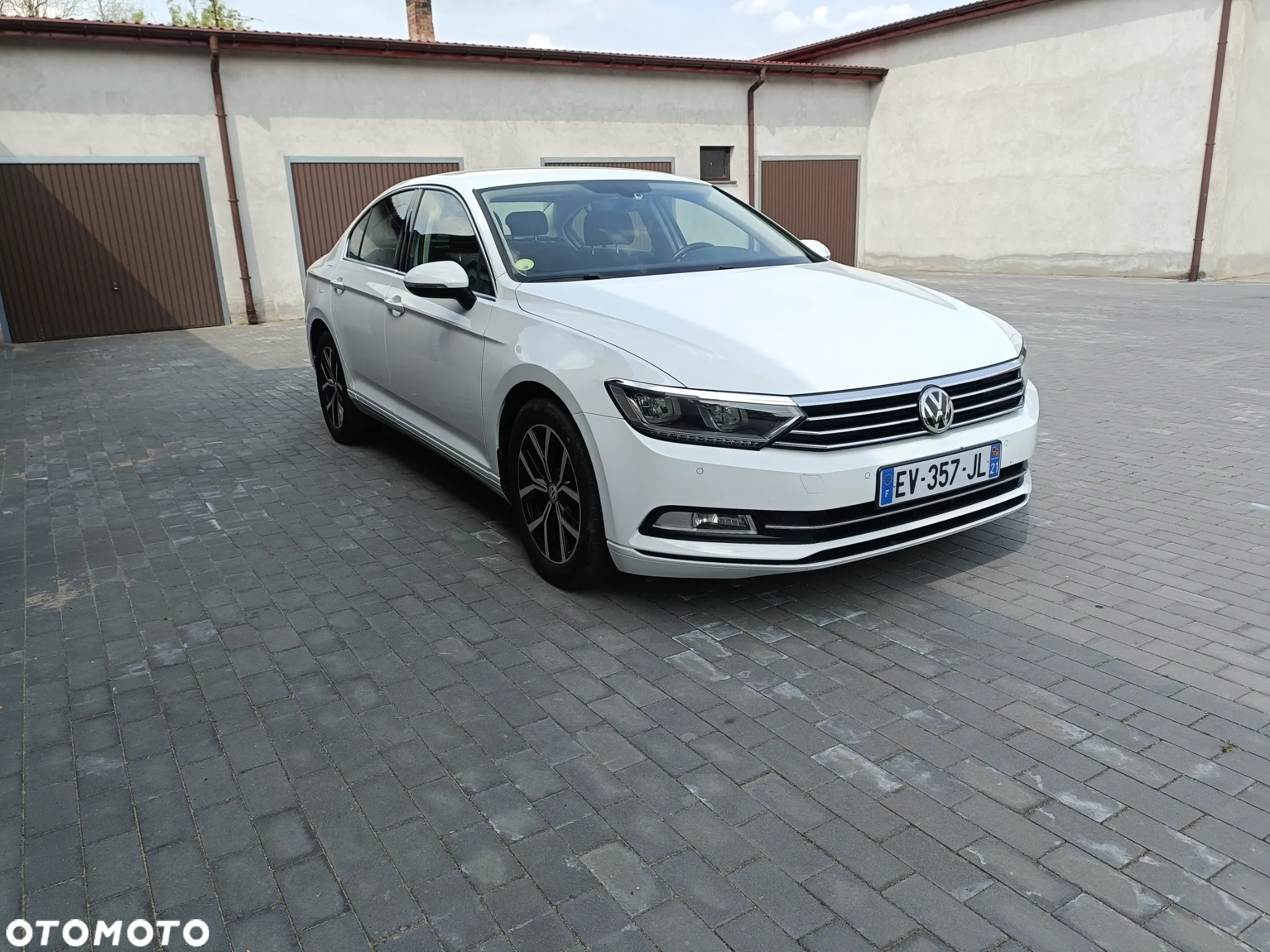 Volkswagen Passat Variant 1.6 TDI (BlueMotion Technology) DSG Trendline - 2