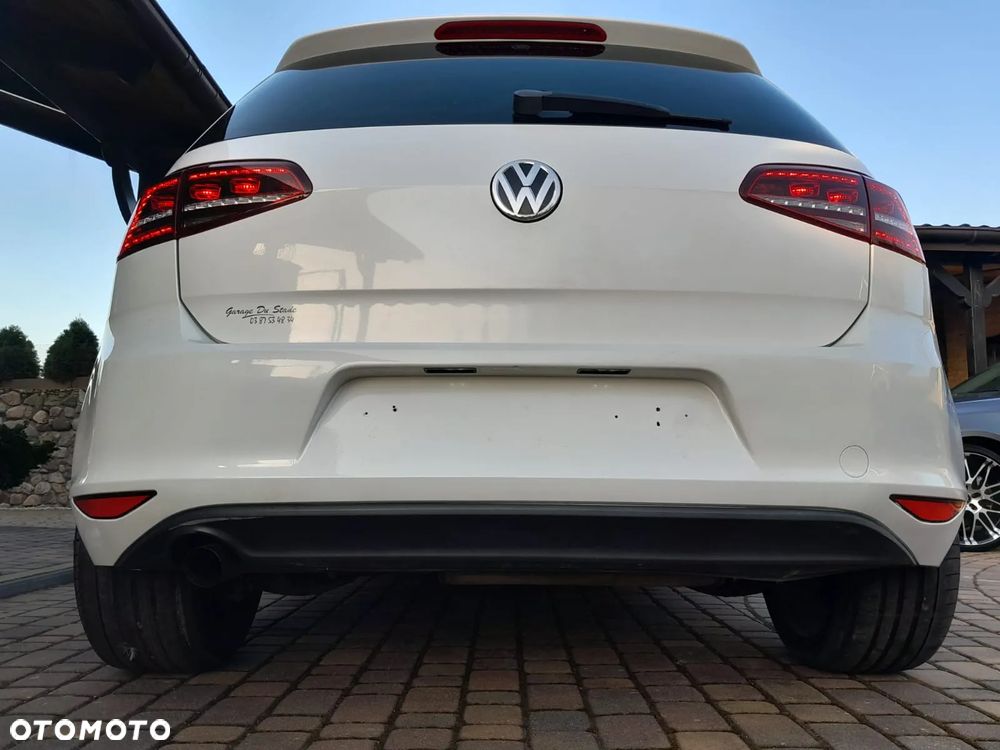 Volkswagen Golf - 19