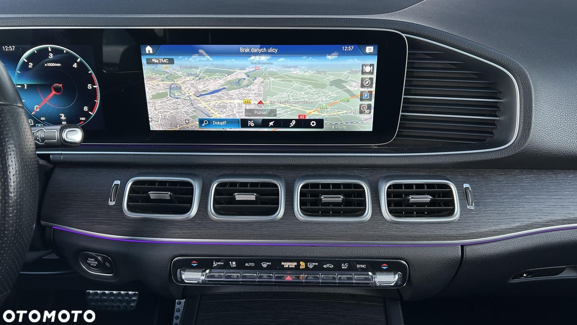 Mercedes-Benz GLE 300 d 4-Matic - 12