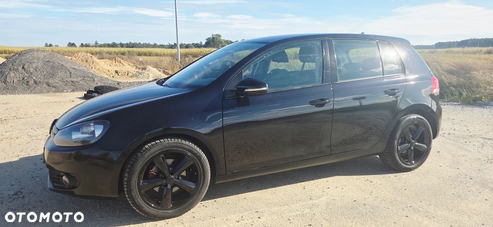 Volkswagen Golf - 10