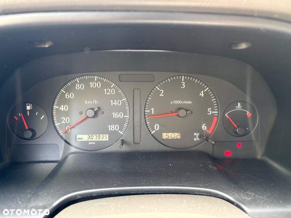 Nissan Patrol 2.8 TDI - 9