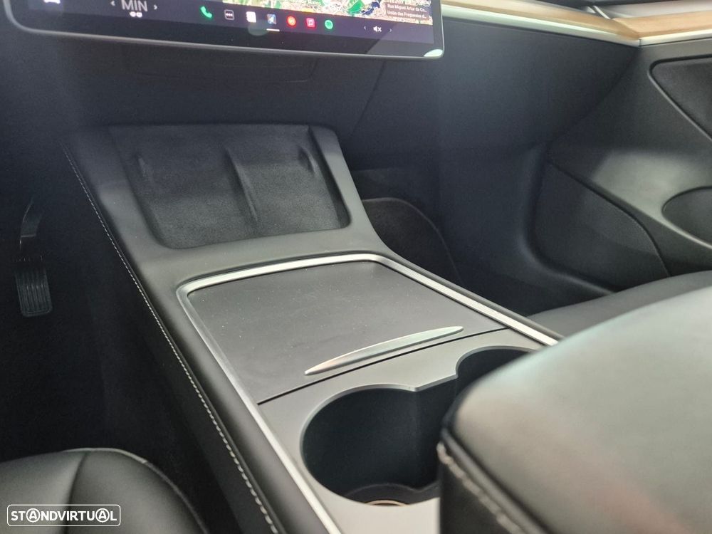 Tesla Model 3 Long Range Tração Traseira - 19