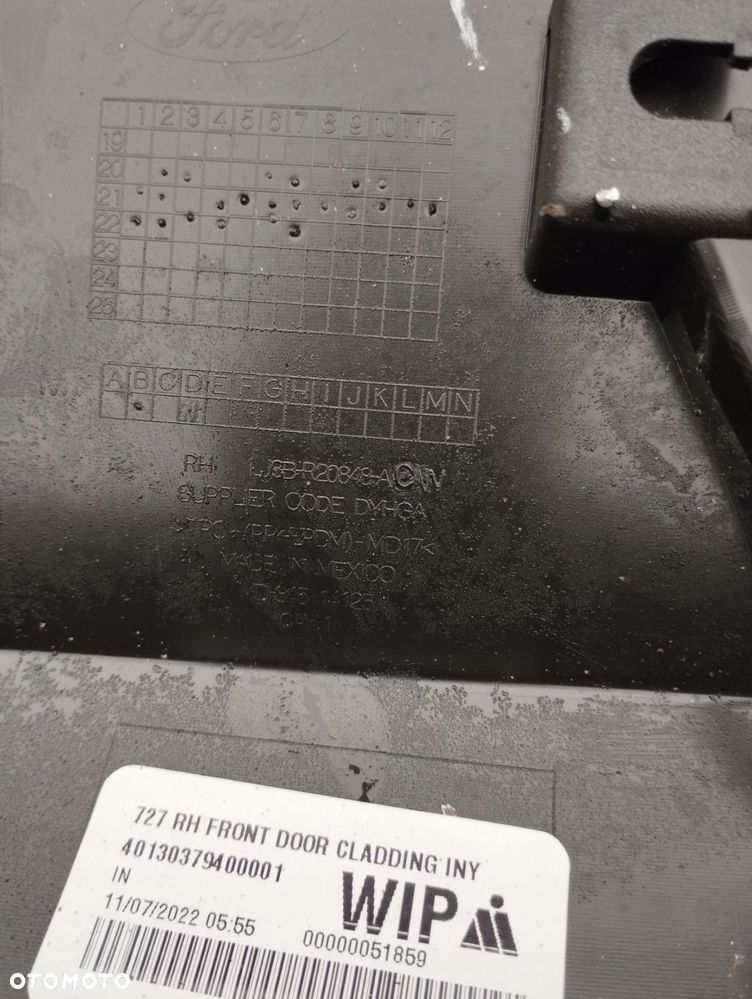 listwa na drzwi prawe przód mustang mach-e lj8b-r20848-acw - 8