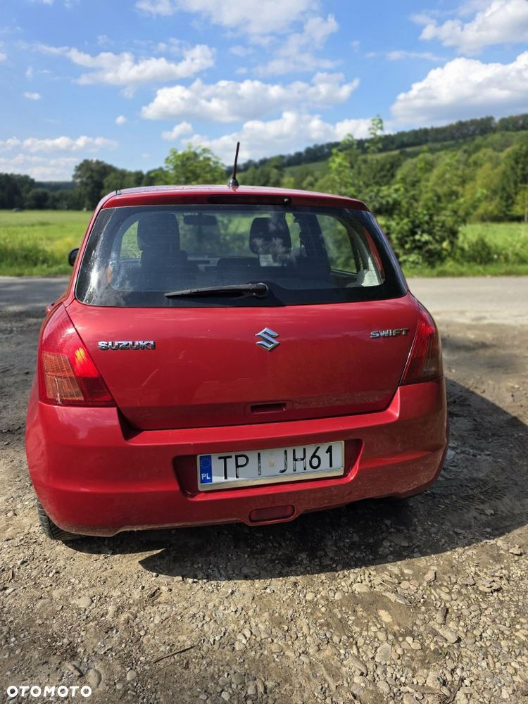 Suzuki Swift - 5