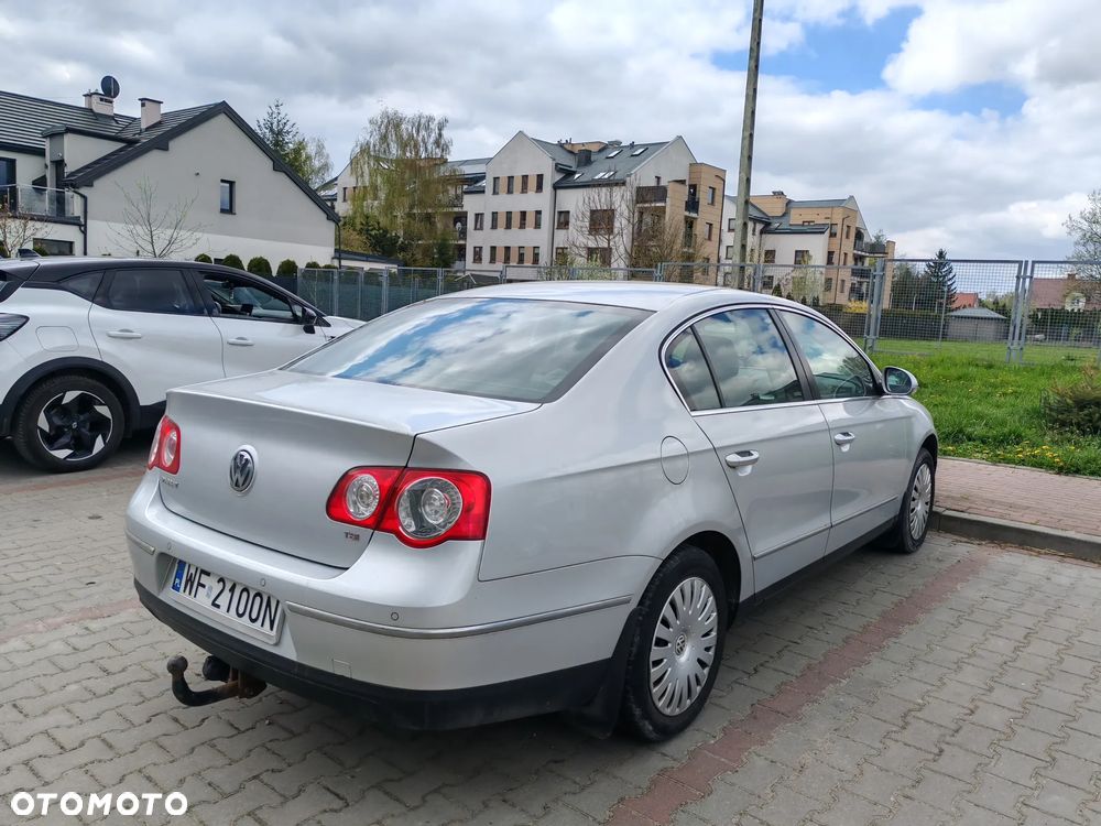 Volkswagen Passat - 15