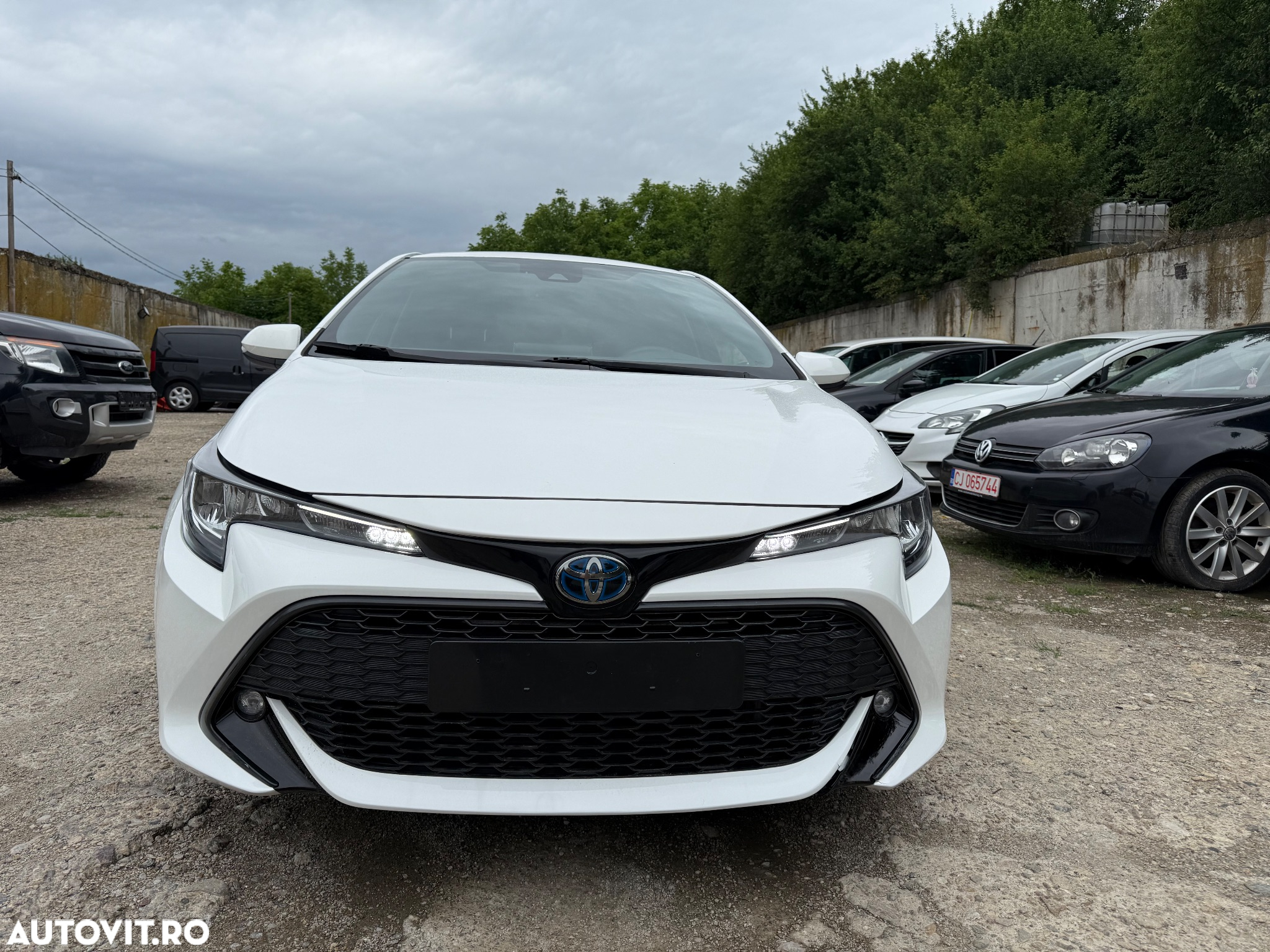 Toyota Corolla 1.8 HSD Exclusive interior Negru - 2