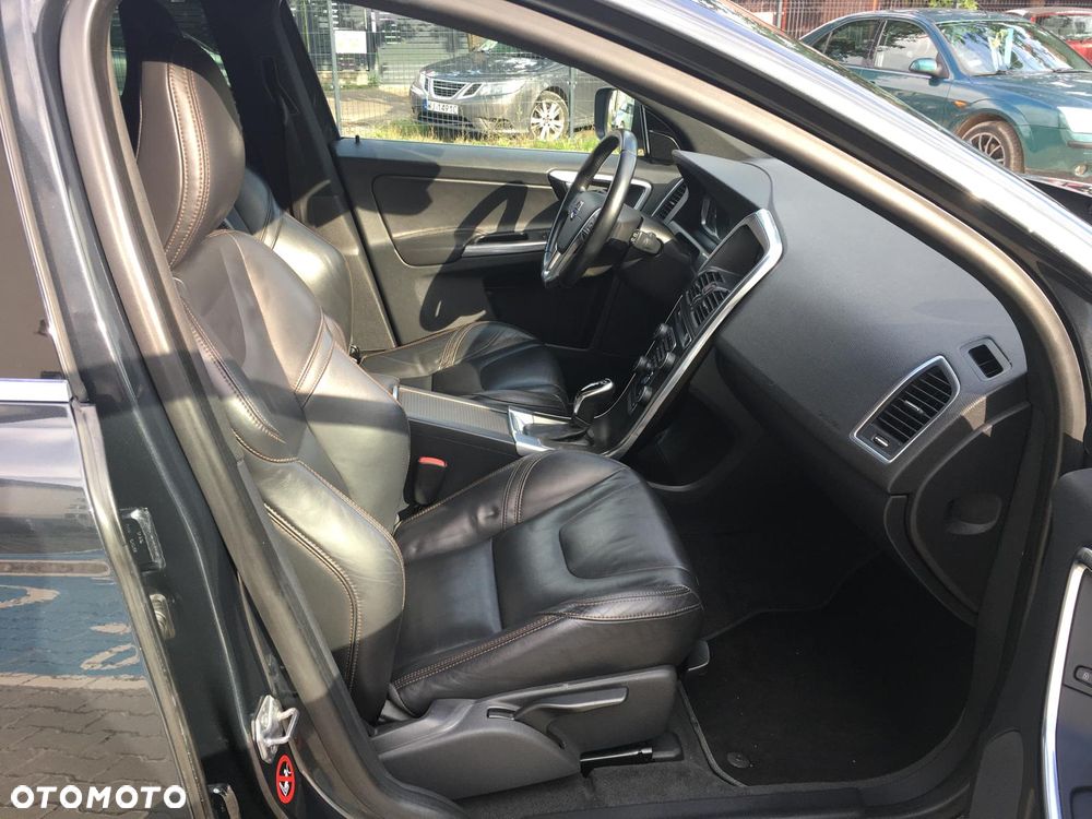 Volvo XC 60 - 11