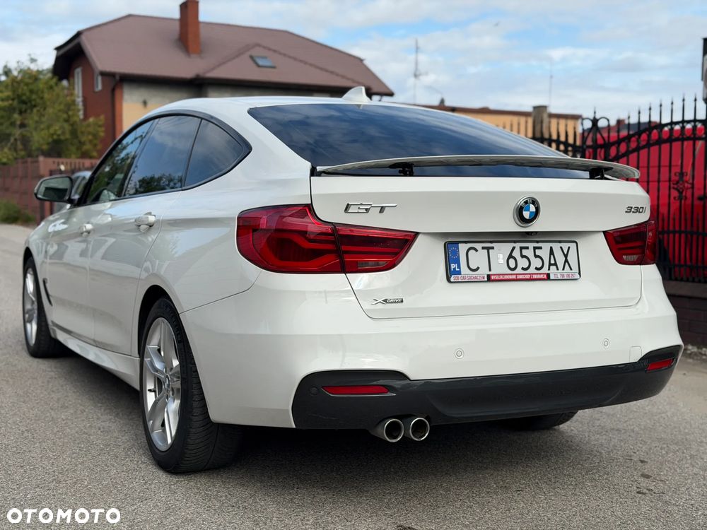 BMW 3GT 330i xDrive M Sport - 6