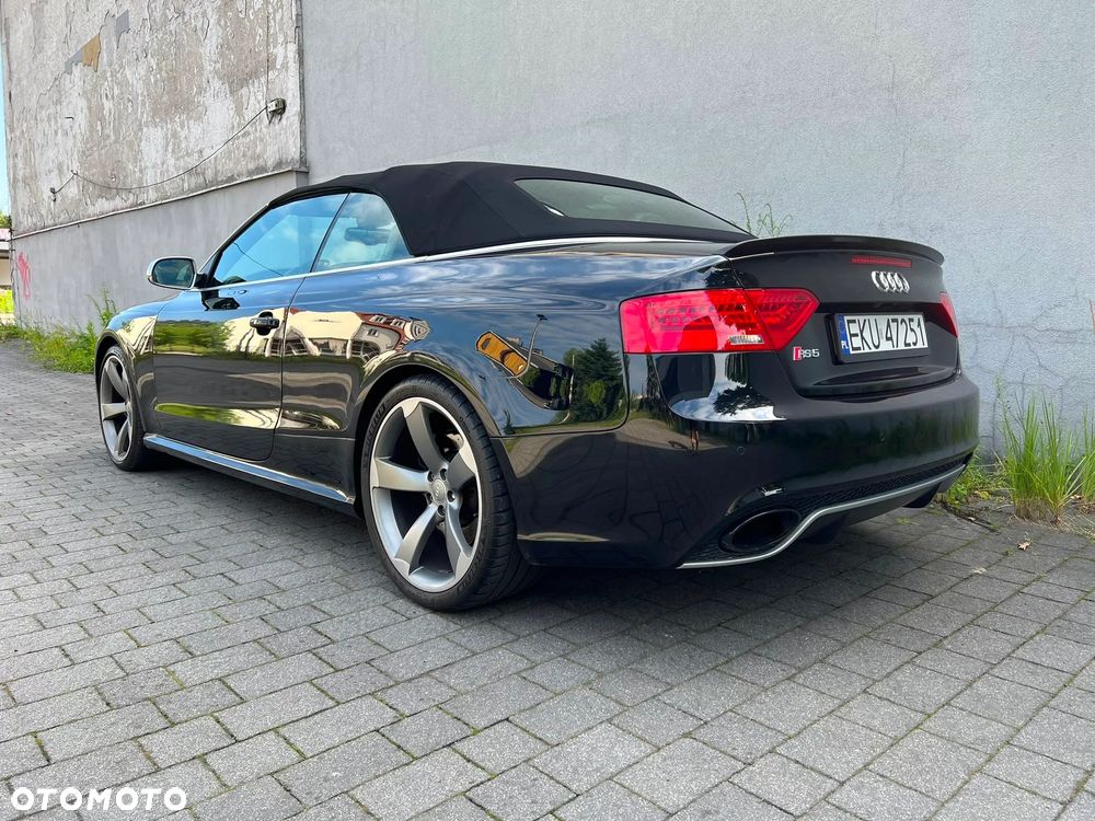 Audi RS5 Cabrio - 12