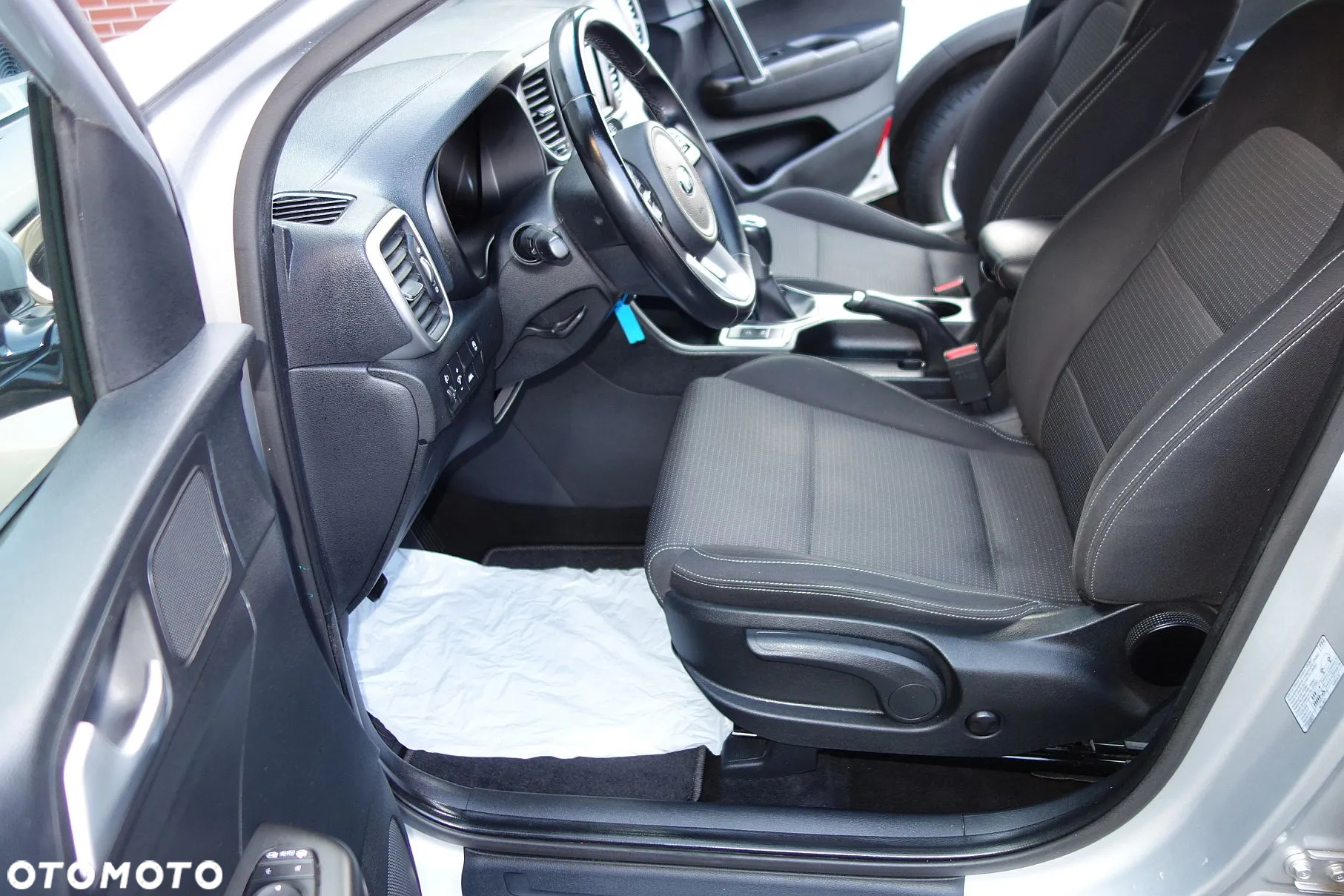 Kia Sportage 1.6 GDI Business Line 2WD - 29