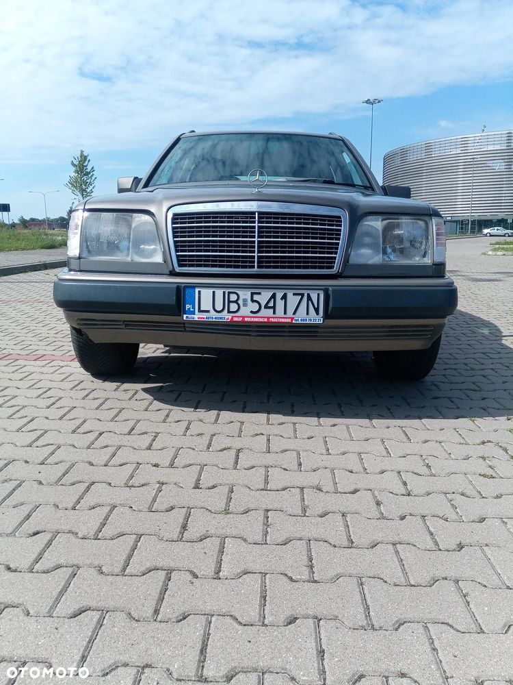 Mercedes-Benz W124 (1984-1993) - 7