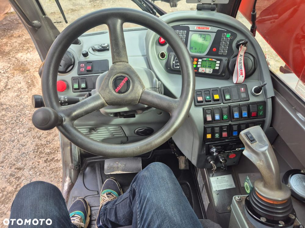 Manitou MRT 2540 - 13