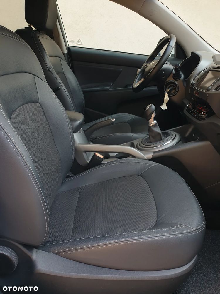 Kia Sportage 1.6 GDI Business Line L 2WD - 30