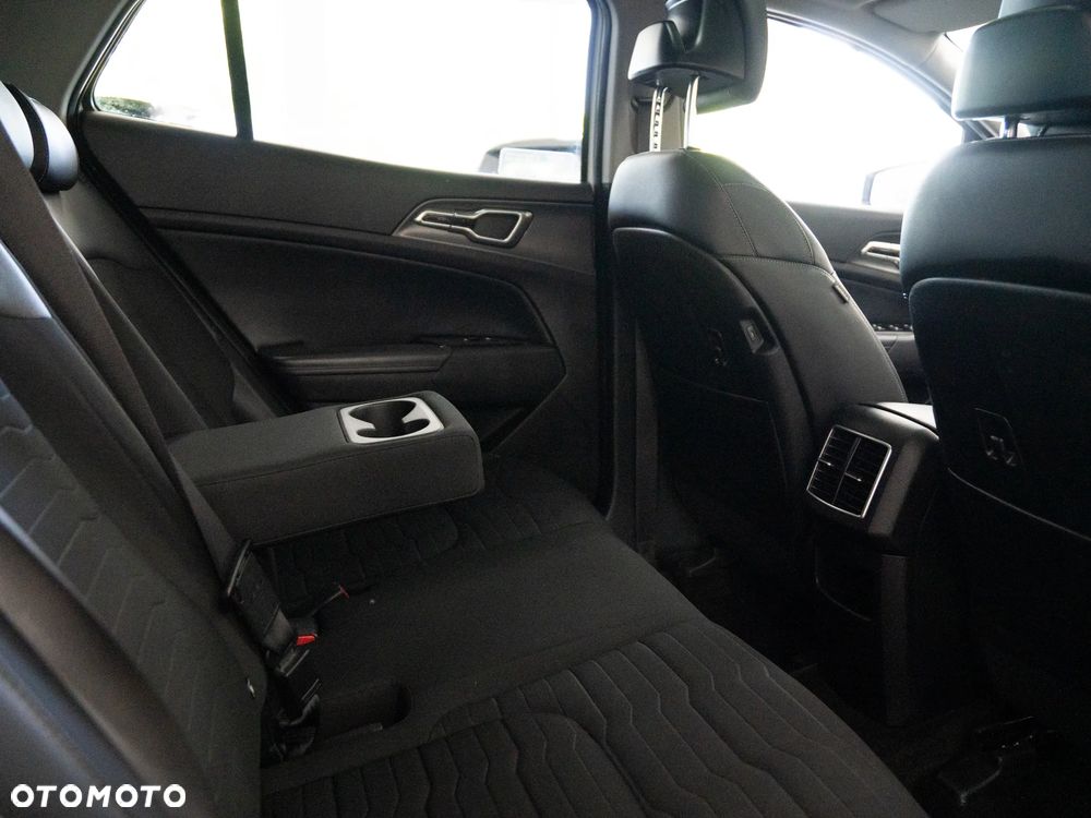 Kia Sportage 1.6 T-GDI Business Line 2WD - 39