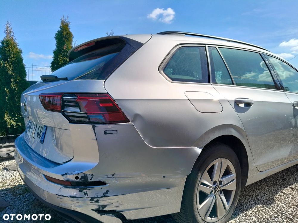 Volkswagen Golf - 11