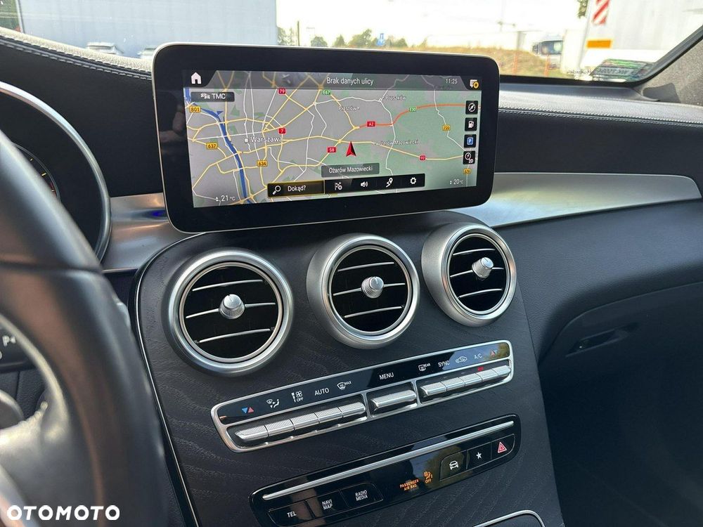 Mercedes-Benz GLC - 24