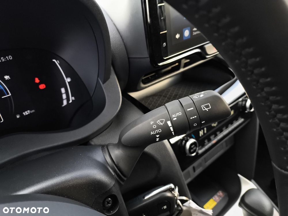 Toyota Yaris Cross Hybrid 1.5 Comfort - 23