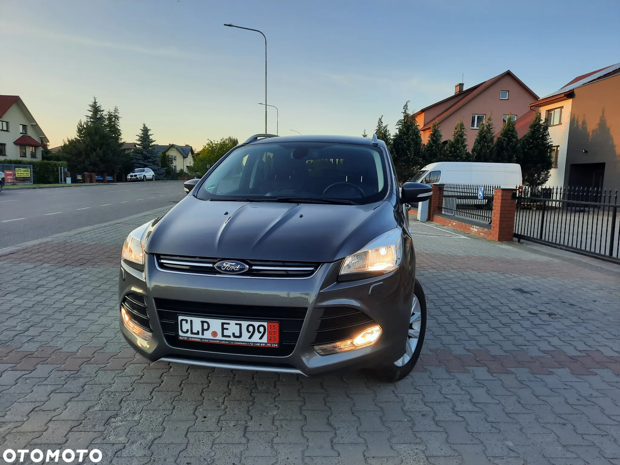 Ford Kuga 2.0 TDCi 2x4 Individual - 2