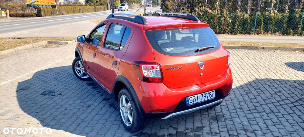 Dacia Sandero TCe 90 Celebration - 6