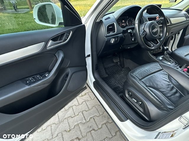 Audi Q3 - 18