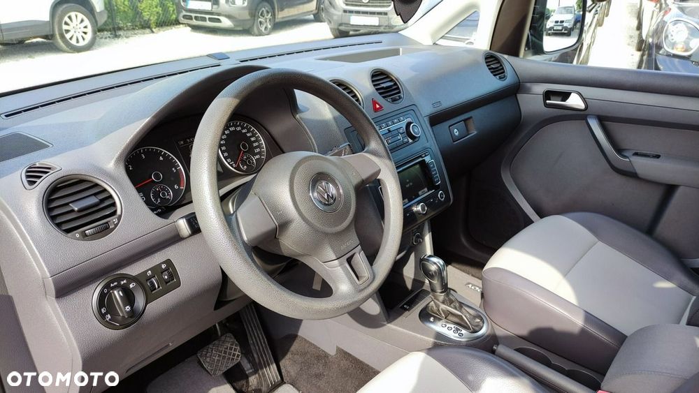Volkswagen Caddy Comfortline DSG - 32