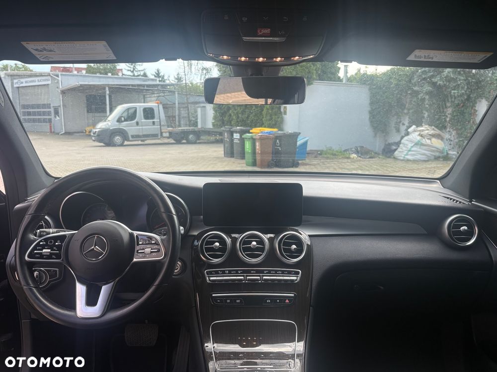 Mercedes-Benz GLC 300 4Matic 9G-TRONIC - 11