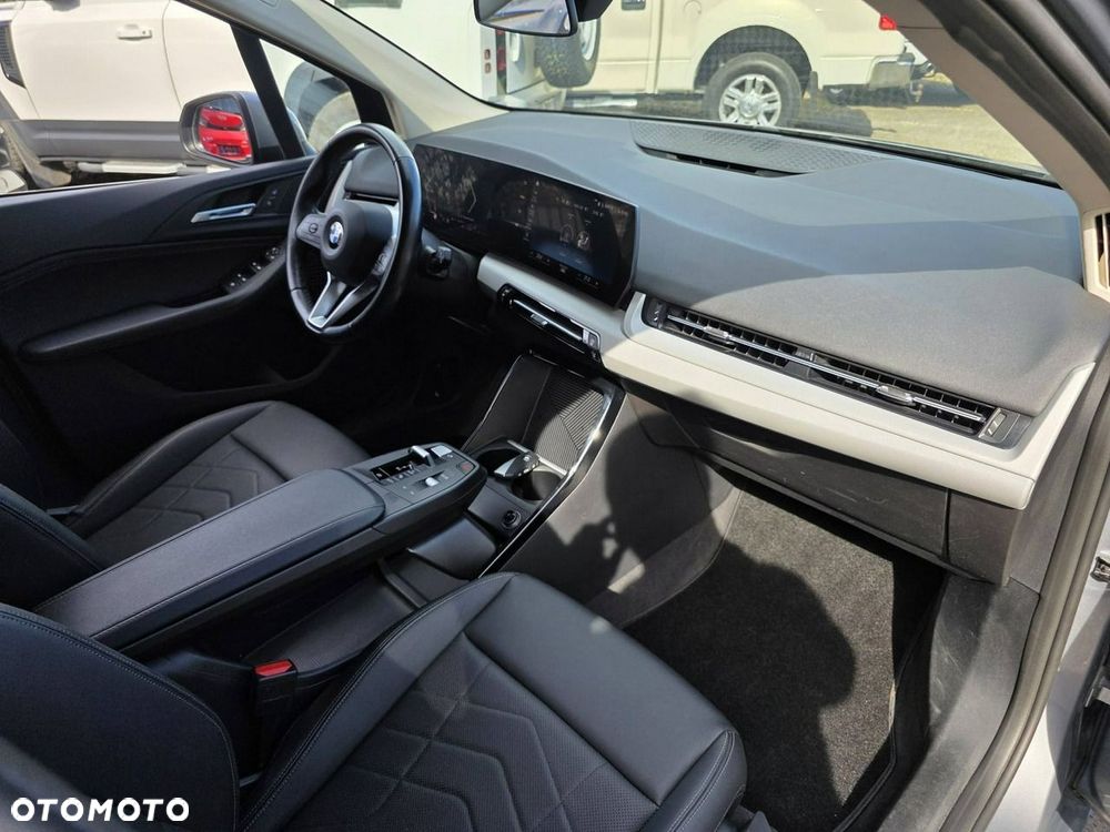 BMW Seria 2 218i sport - 29