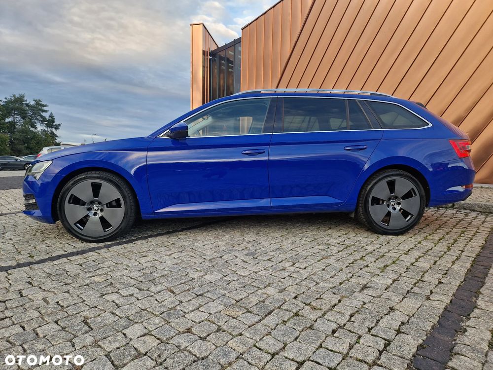 Skoda Superb 2.0 TDI Ambition DSG7 - 4