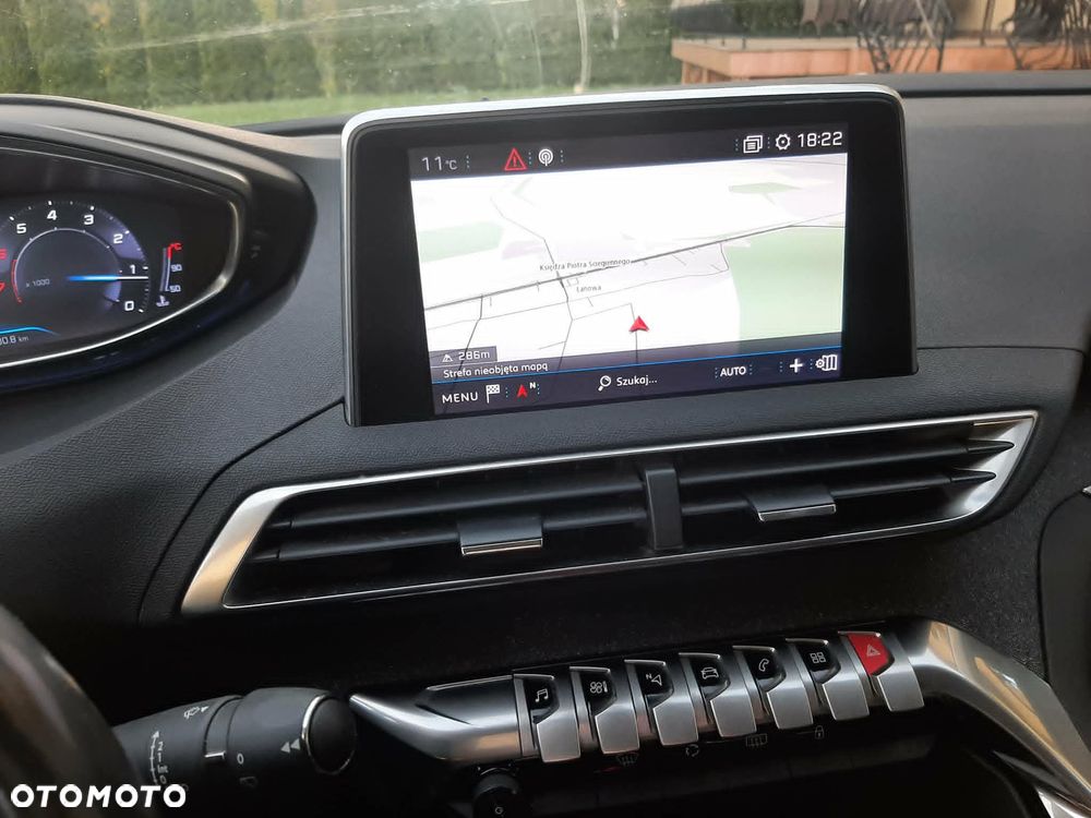 Peugeot 3008 PureTech 130 Stop & Start GPF Allure - 13