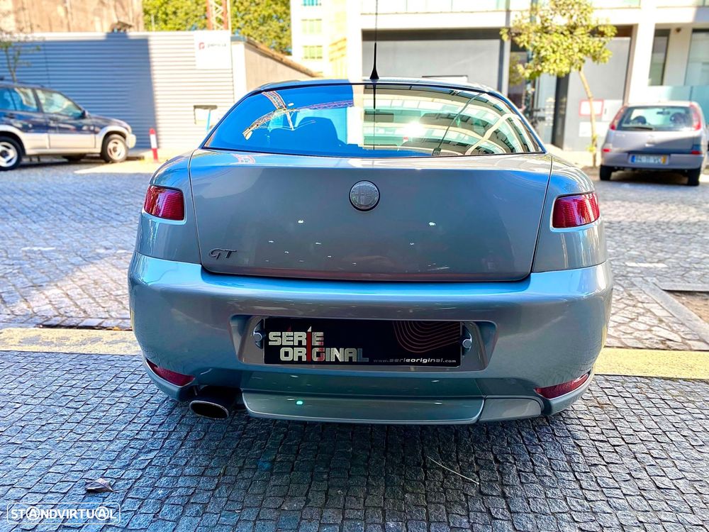 Alfa Romeo GT 1.9 JTD M-JET - 8