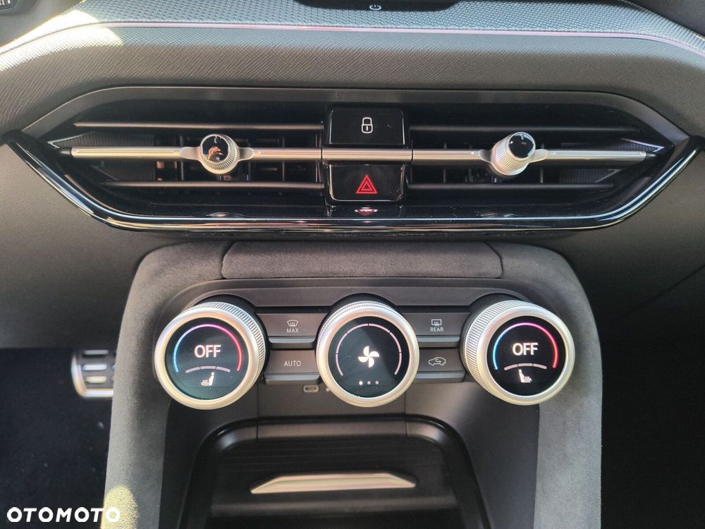 Skoda Kodiaq 2.0 TDI 4x4 Sportline DSG 7os - 30
