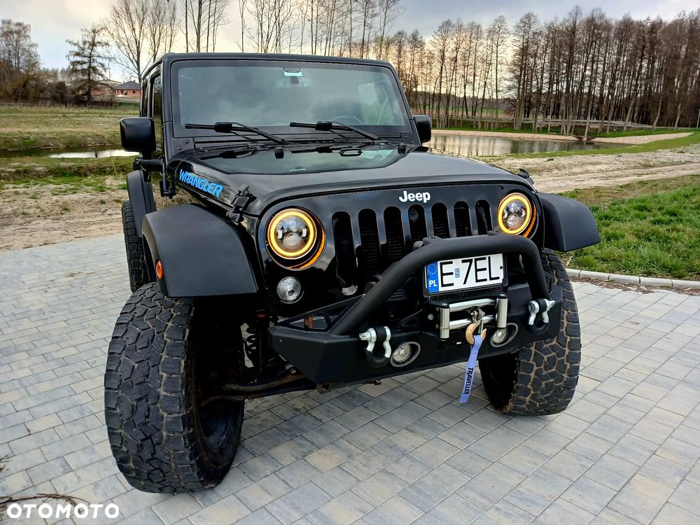 Jeep Wrangler 3.6 Unlim Black Edition II - 3