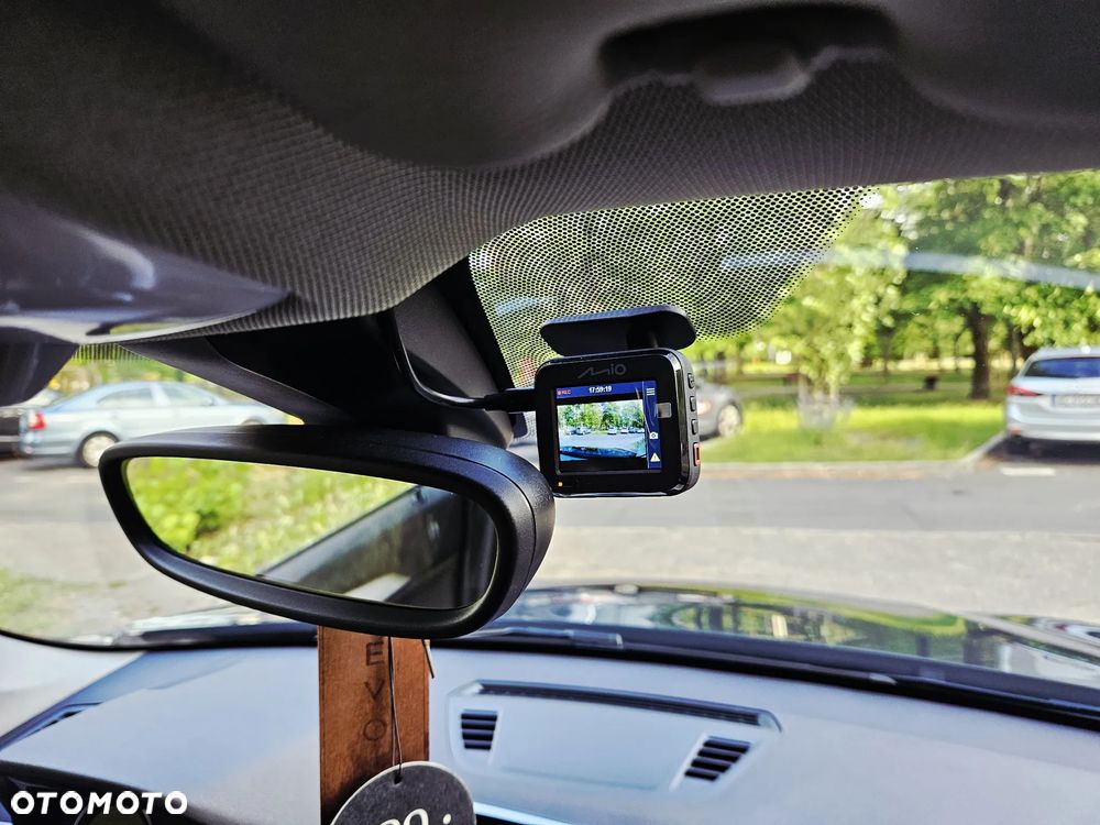 BMW X1 sDrive18i Advantage - 34