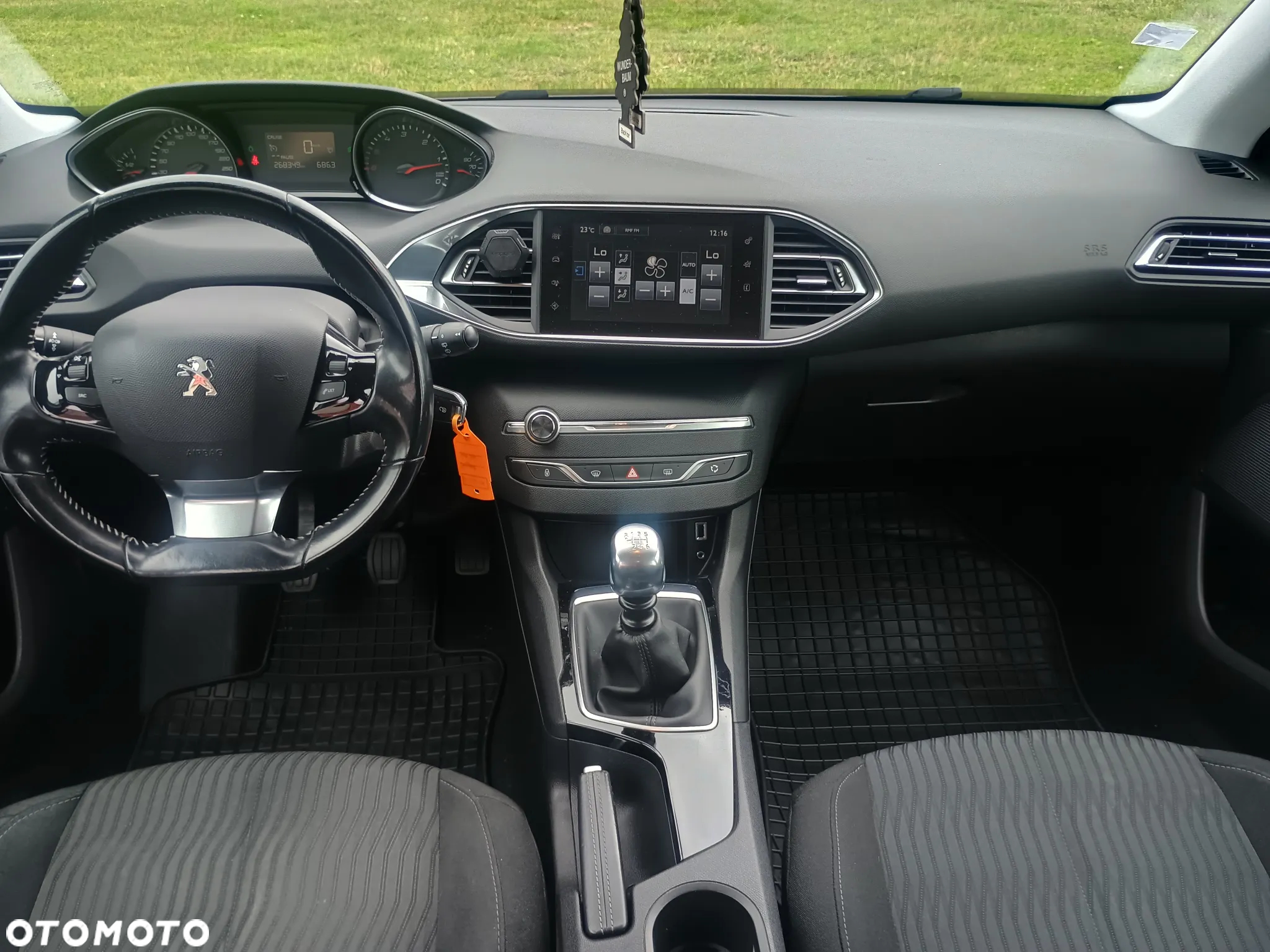 Peugeot 308 SW BlueHDi 120 Stop & Start Business-Line - 19