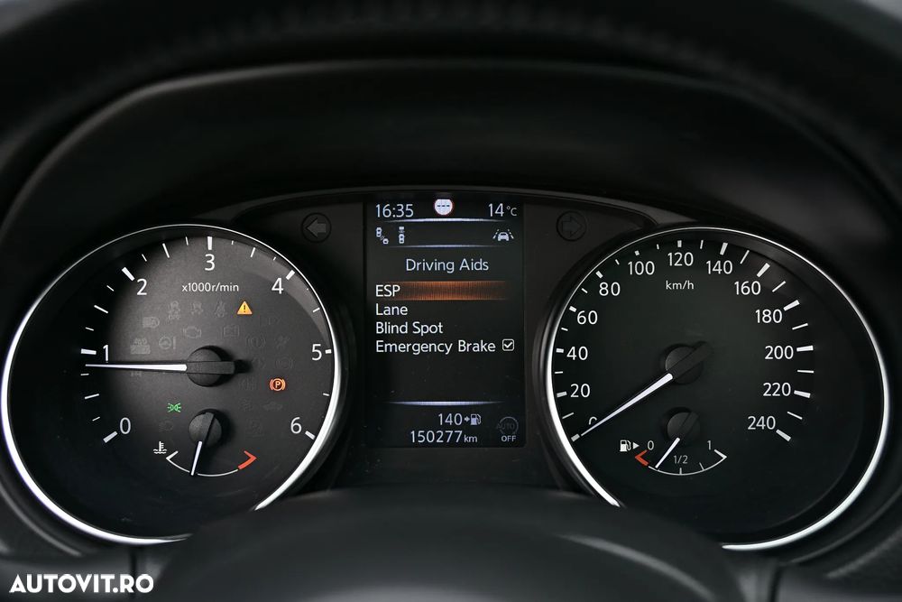 Nissan Qashqai 1.5 DCI TEKNA+ - 37